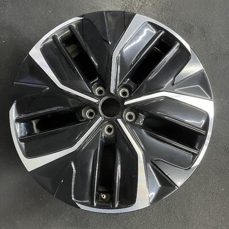 19″ EV6 22-24 19×7.5 alloy black inlay Original OEM Wheel Rim
