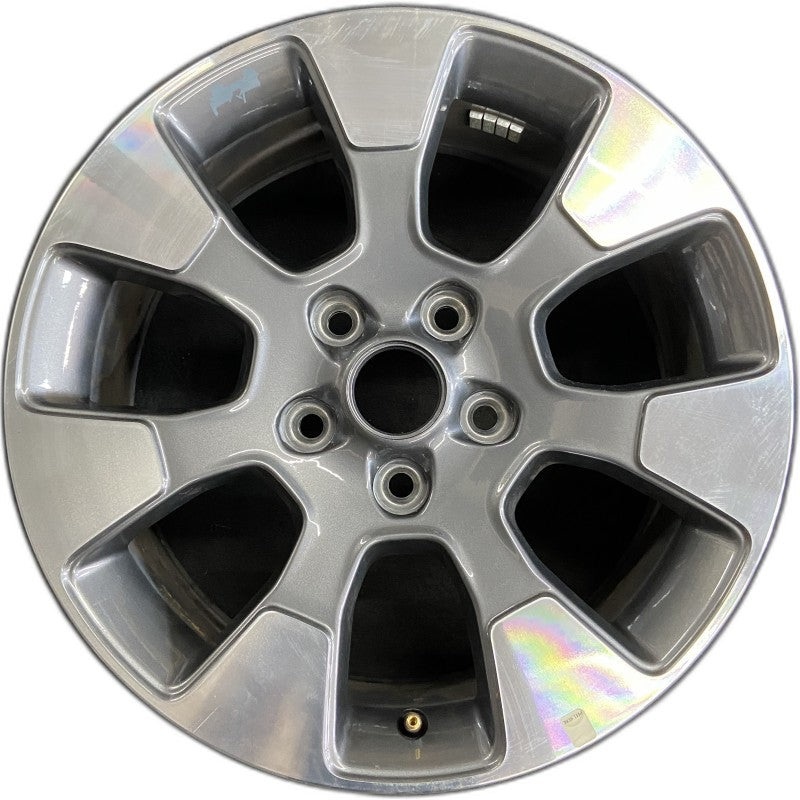 18″ WRANGLER 18 VIN X 6th digit JL body 18×7.5 7 spoke opt WPT polished face with Tech gray pockets Original OEM Wheel Rim