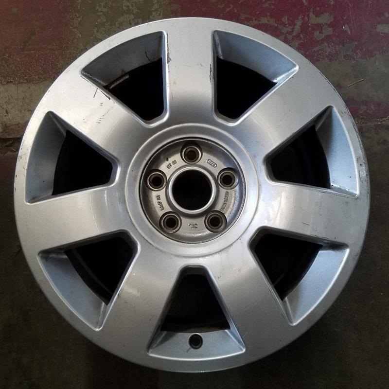 17″ AUDI A8 03 model VIN E 8th digit 17×8 7 spoke Original OEM Wheel Rim