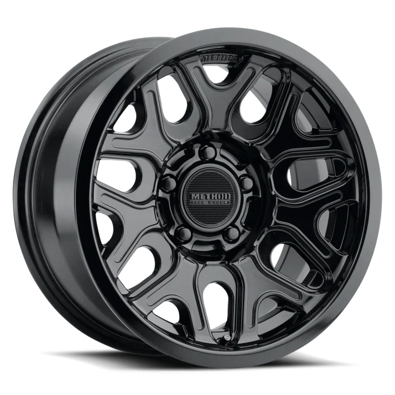 Method Race Wheels MR322 18″ 8×180 Gloss Black