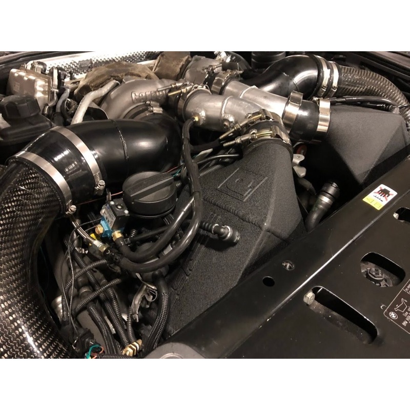 CSF 12-16 BMW M5 (F10) / 12-18 BMW M6 (F06/F12/F13) Twin Charge-Air-Cooler Set – Crinkle Black