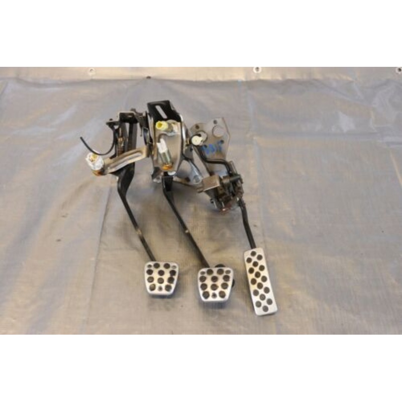 Used Honda S2000 Gas, Brake, Clutch Pedals Assemby