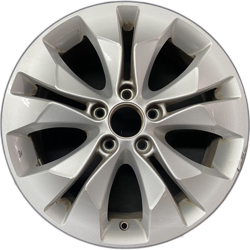 17″ CR-V 12-14 17×6.5 alloy 10 spoke lug nut aligned with narrow slot Original OEM Wheel Rim